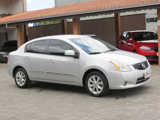 NISSAN SENTRA 2.0 SE 16V FLEX 4P AUTOMÁTICO NISSAN SENTRA 2.0 SE 16V FLEX 4P AUTOMÁTICO